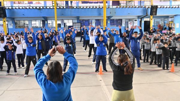 CON BAILETÓN DREJ CELEBRA EL DÍA MUNDIAL DE LA ACTIVIDAD FÍSICA BUSCANDO COMBATIR EL SEDENTARISMO Y MEJORAR LA SALUD INTEGRAL